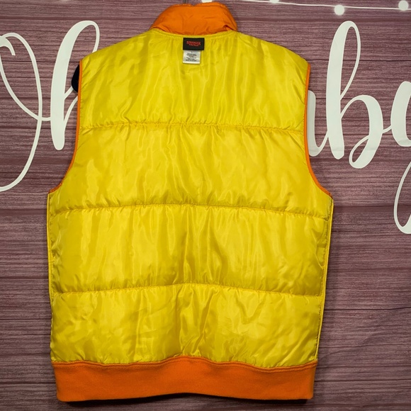 Stranger Things 80's Retro Puffer Vest Size L - Picture 9 of 9